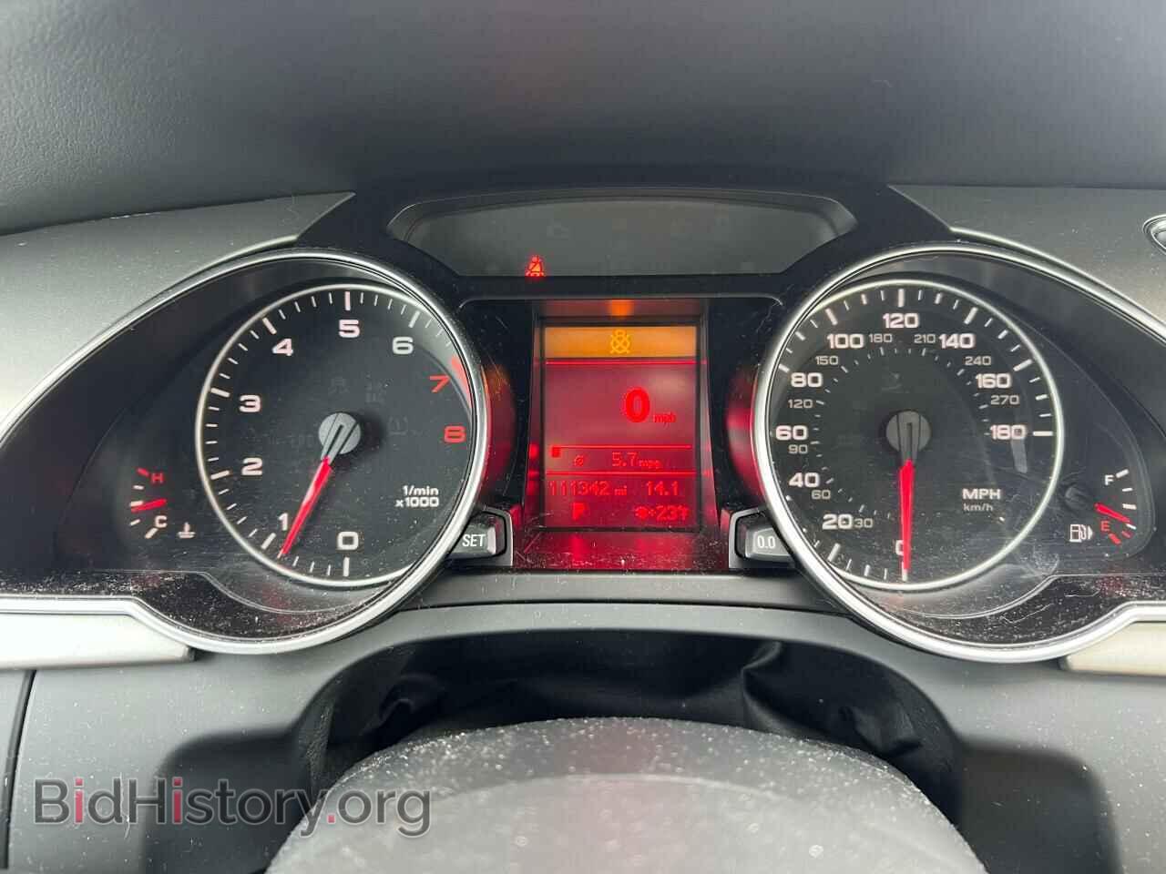 2010 AUDI A5 - VIN: WAUCFAFRXAA059184 - Фото 8