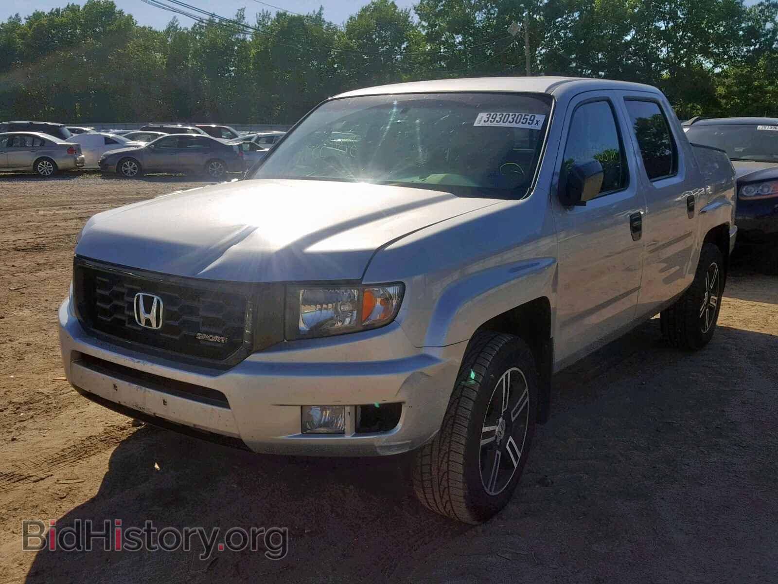 2012 HONDA RIDGELINE - VIN: 5FPYK1F72CB453976 - Фото 2