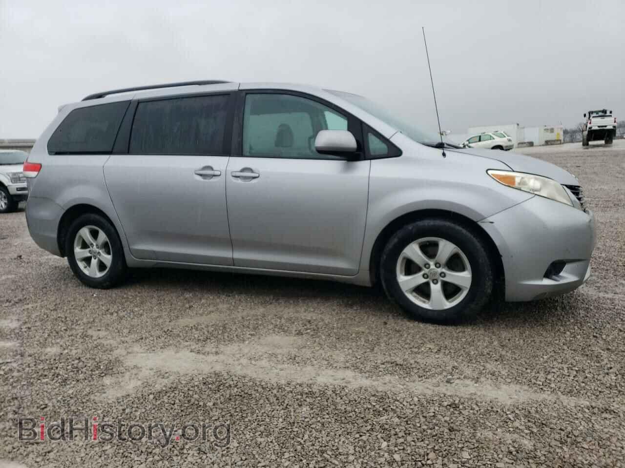 2011 TOYOTA All Models - VIN: 5TDKK3DC5BS150873 - Фото 4