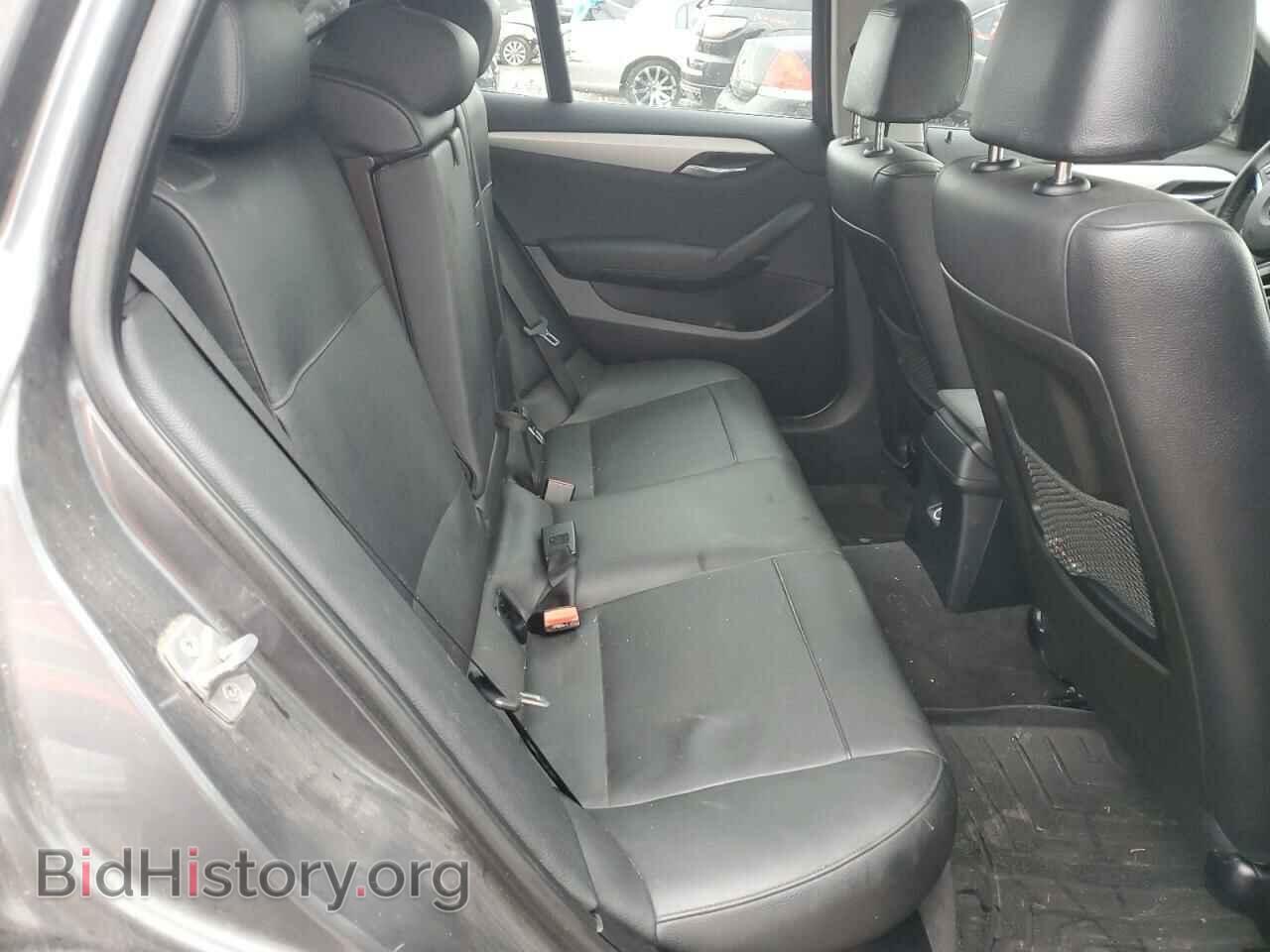 2015 BMW X1 - VIN: WBAVL1C56FVY24720 - Фото 10