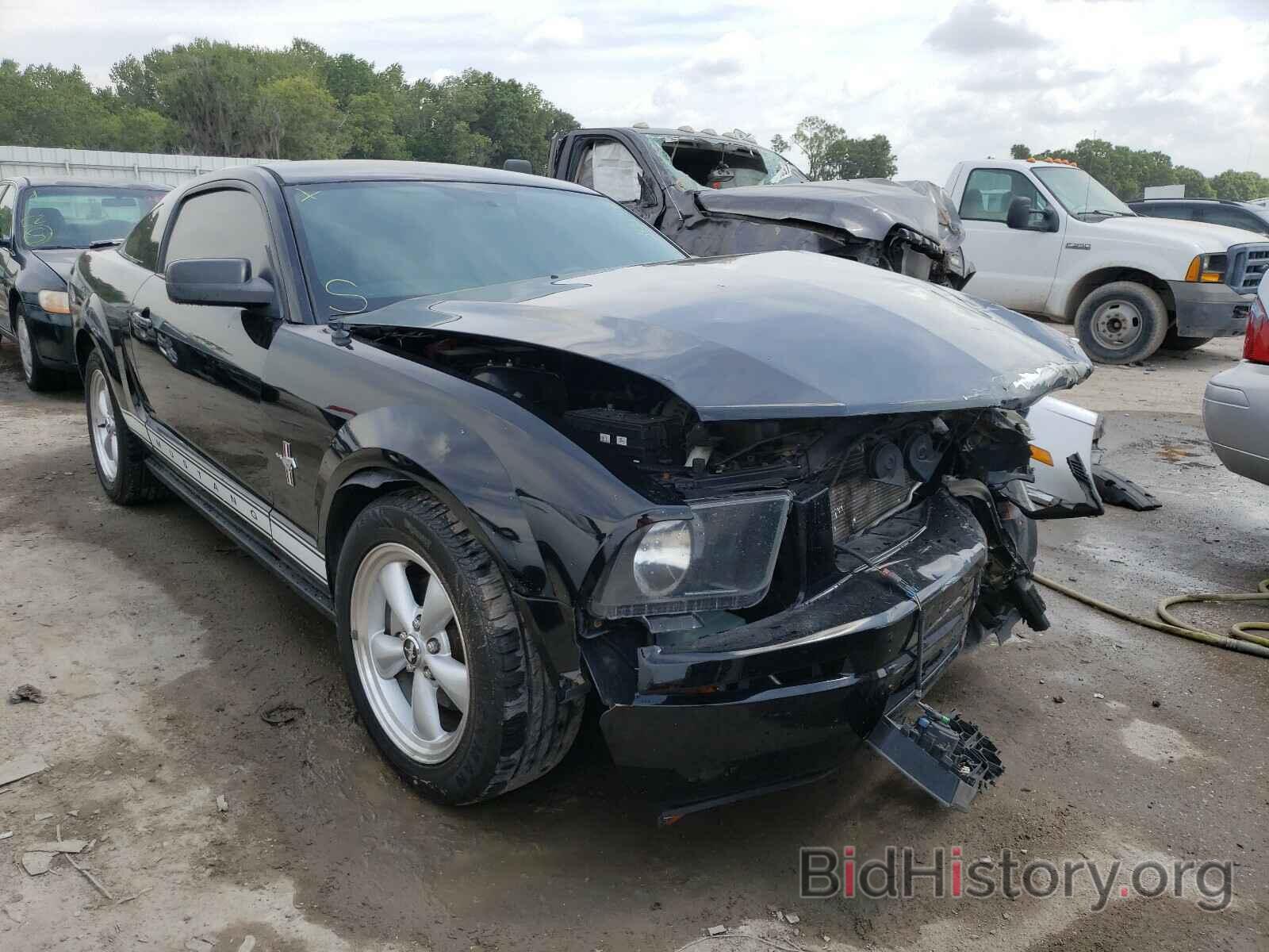 Photo 1ZVFT80N475284335 - FORD MUSTANG 2007