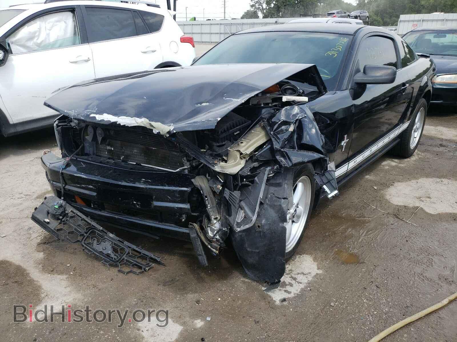 2007 FORD MUSTANG - VIN: 1ZVFT80N475284335 - Фото 2