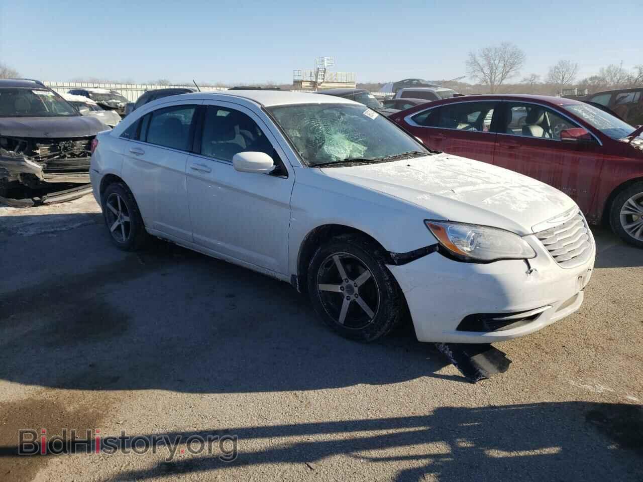 2013 CHRYSLER 200 - VIN: 1C3CCBBB9DN553628 - Фото 4