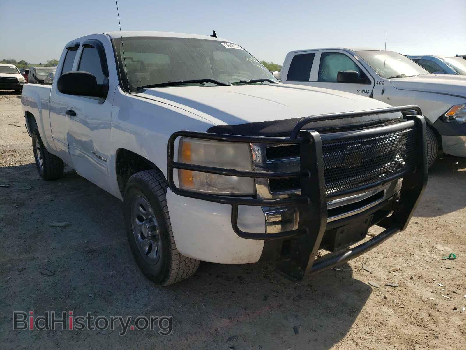 Фотография 1GCRCREA2BZ108025 - CHEVROLET SILVERADO 2011