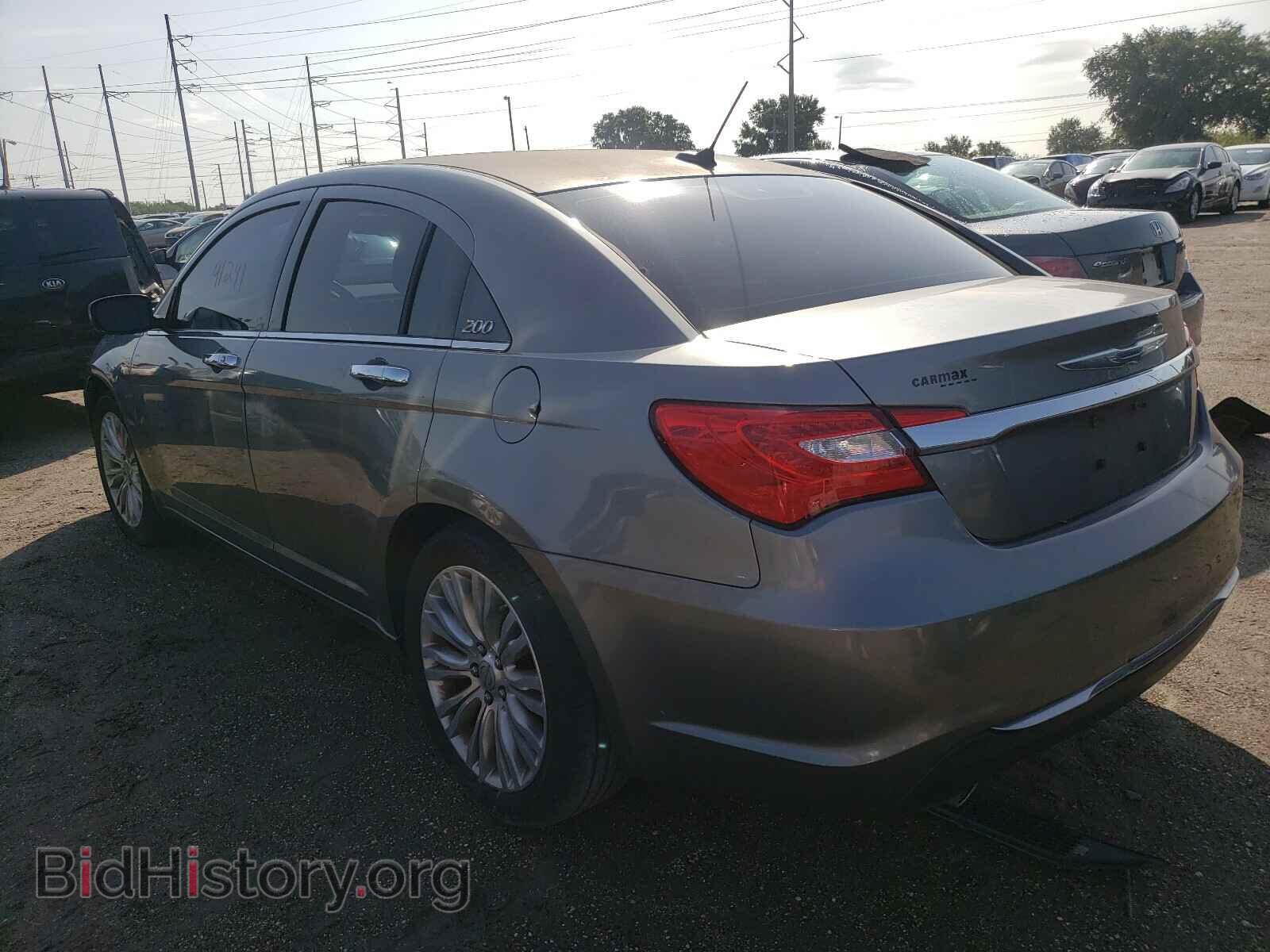 2011 CHRYSLER 200 - VIN: 1C3BC2FG8BN609749 - Фото 3