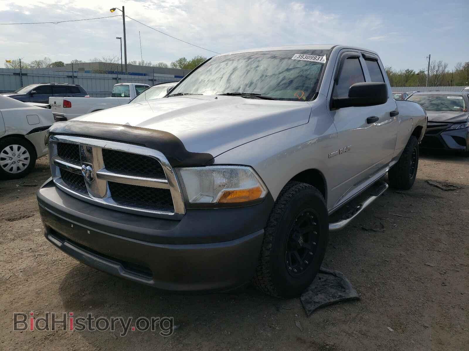 2009 DODGE RAM 1500 - VIN: 1D3HB18T89S825083 - Фото 2