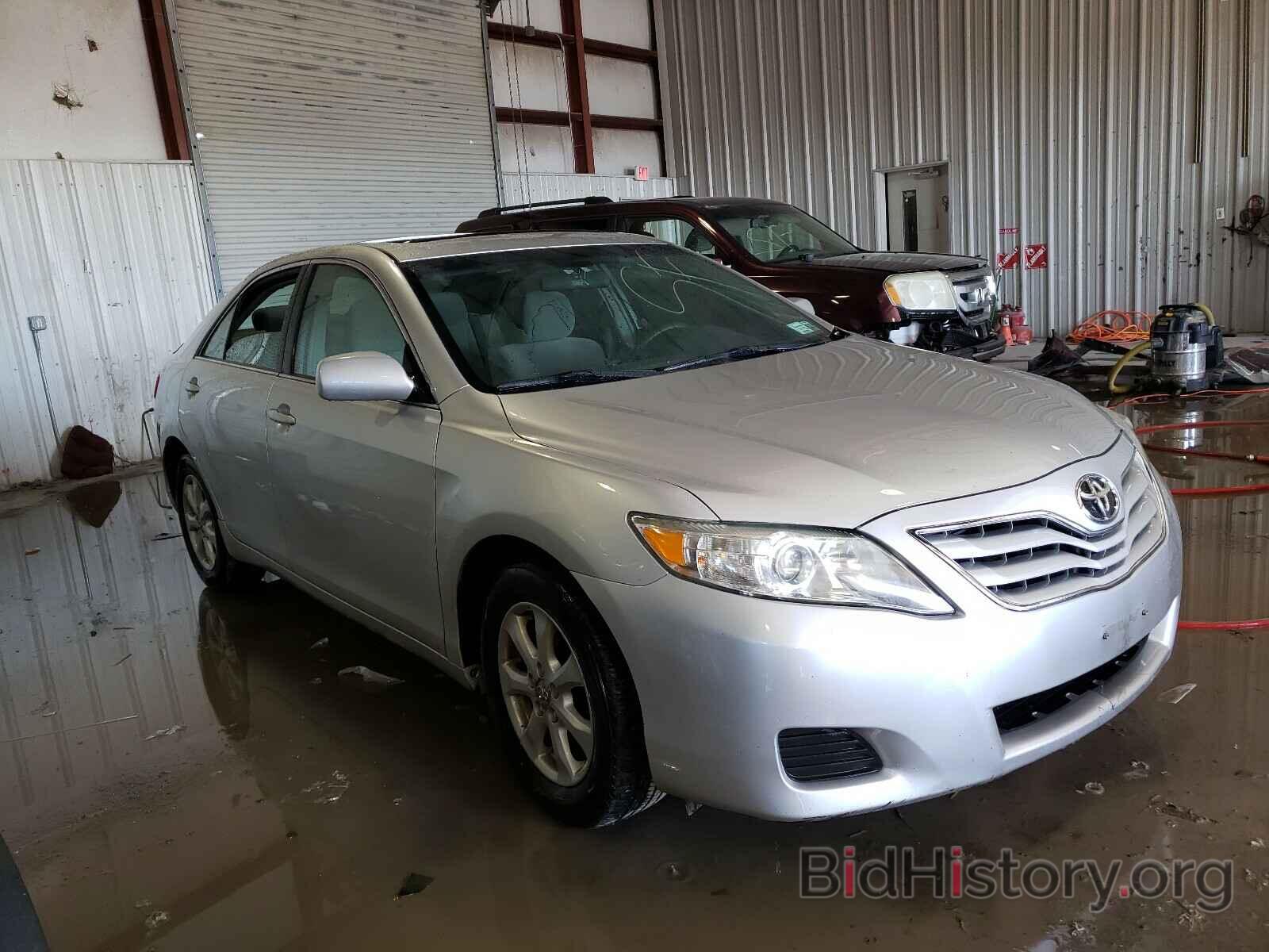 Photo 4T4BF3EK8BR195474 - TOYOTA CAMRY 2011