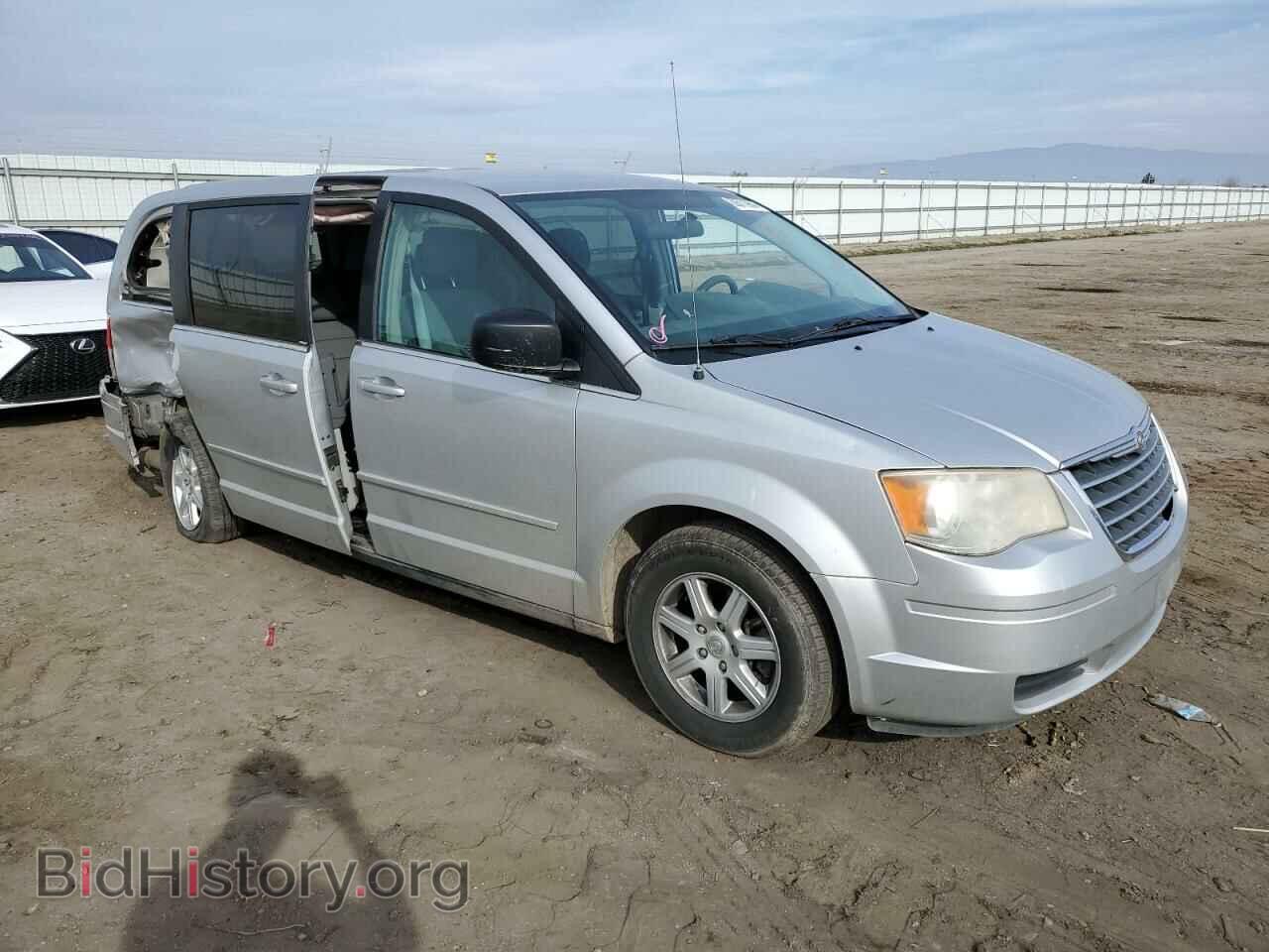 2010 CHRYSLER MINIVAN - VIN: 2A4RR2D10AR391261 - Photo 4
