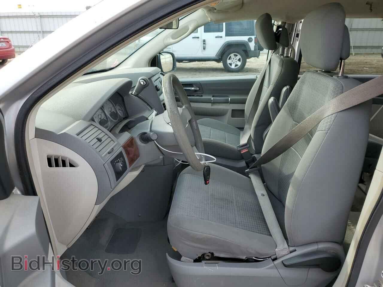 2010 CHRYSLER MINIVAN - VIN: 2A4RR2D10AR391261 - Photo 7