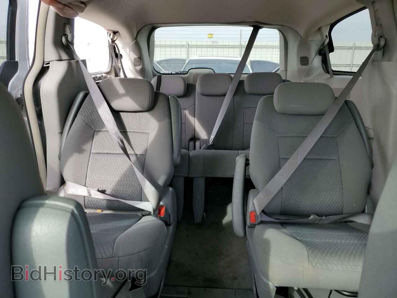2010 CHRYSLER MINIVAN - VIN: 2A4RR2D10AR391261 - Photo 10