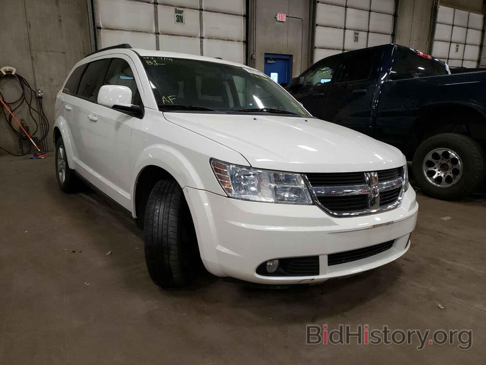 Фотография 3D4PG5FV8AT210234 - DODGE JOURNEY 2010