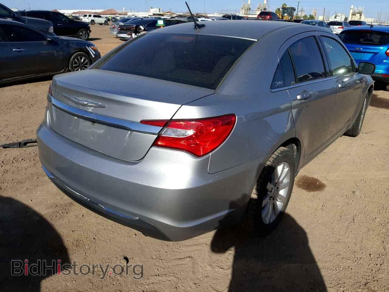 2013 CHRYSLER 200 - VIN: 1C3CCBBB2DN510202 - Фото 4