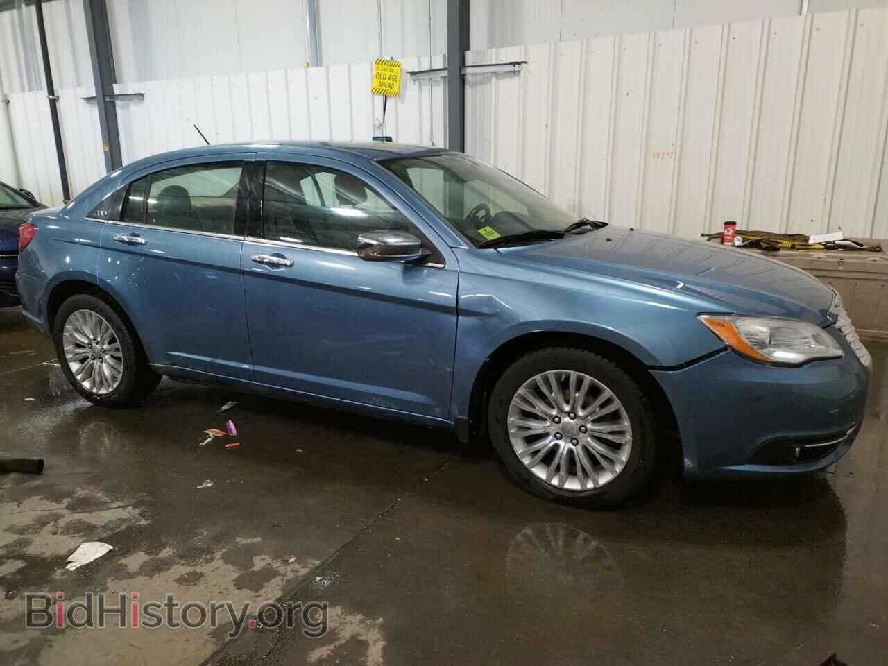 2011 CHRYSLER 200 - VIN: 1C3BC2FG8BN582729 - Фото 4