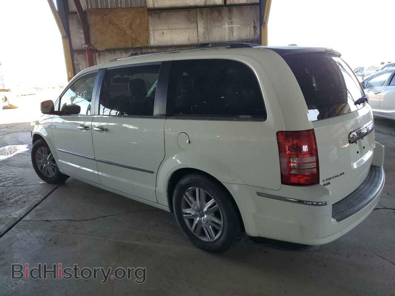 2009 CHRYSLER MINIVAN - VIN: 2A8HR64X69R507273 - Фото 2