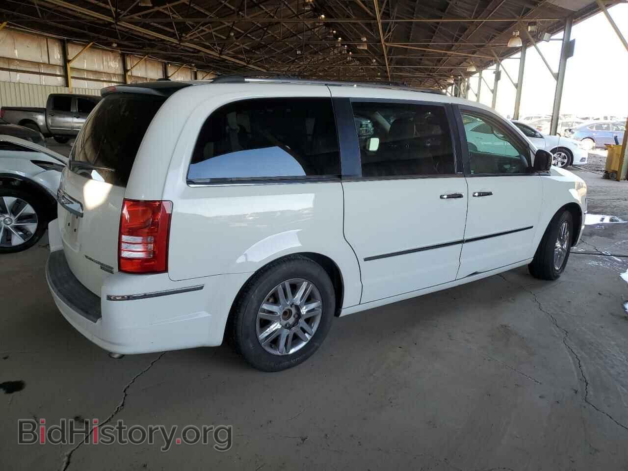 2009 CHRYSLER MINIVAN - VIN: 2A8HR64X69R507273 - Фото 3