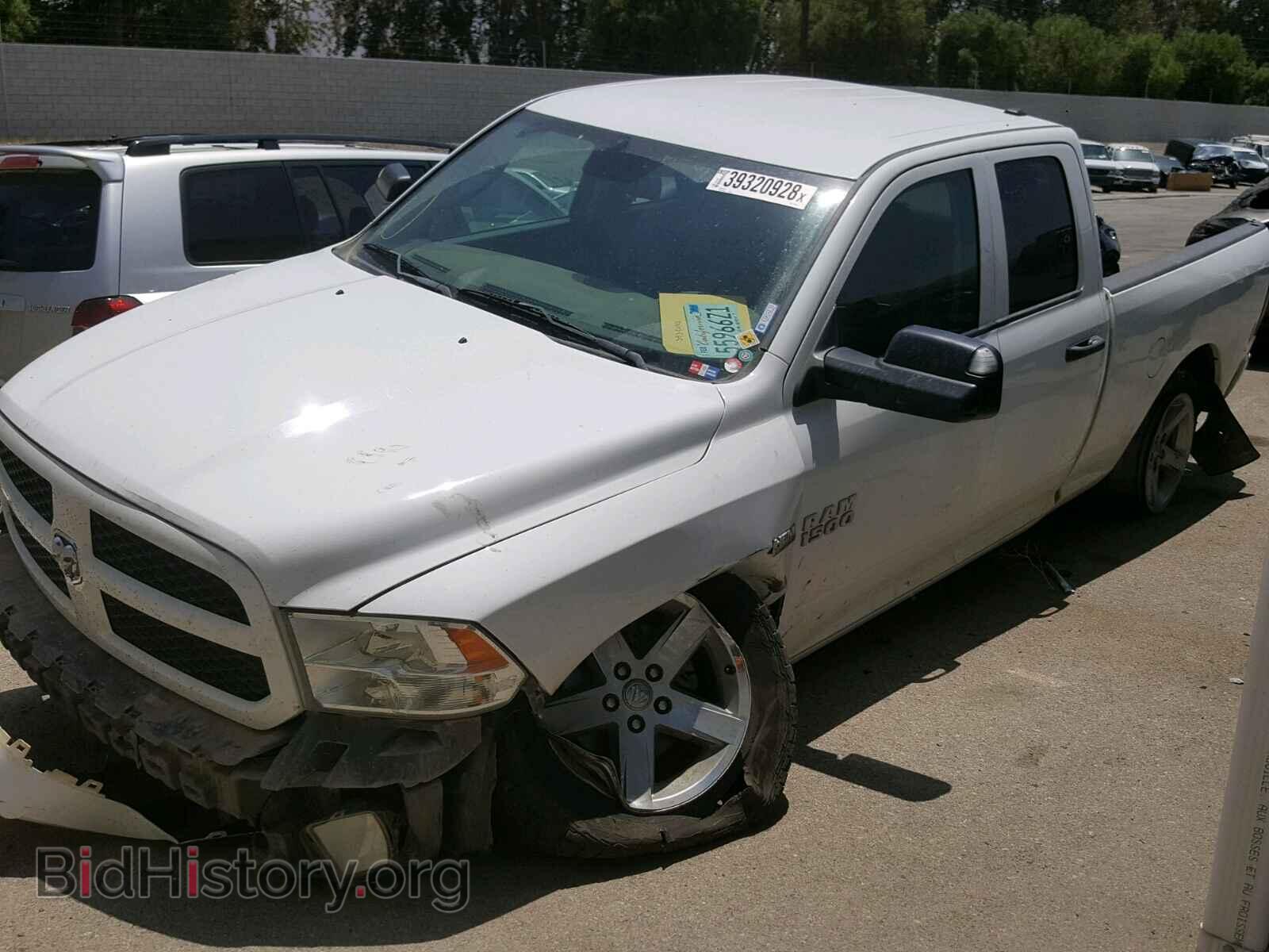 2014 RAM 1500 ST - VIN: 1C6RR7FT9ES202233 - Фото 2