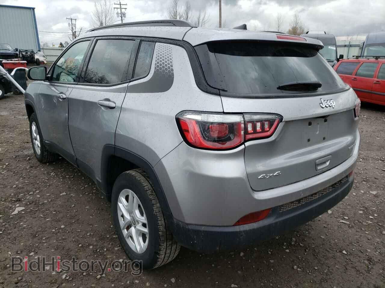 2018 JEEP COMPASS - VIN: 3C4NJDAB3JT256373 - Фото 3