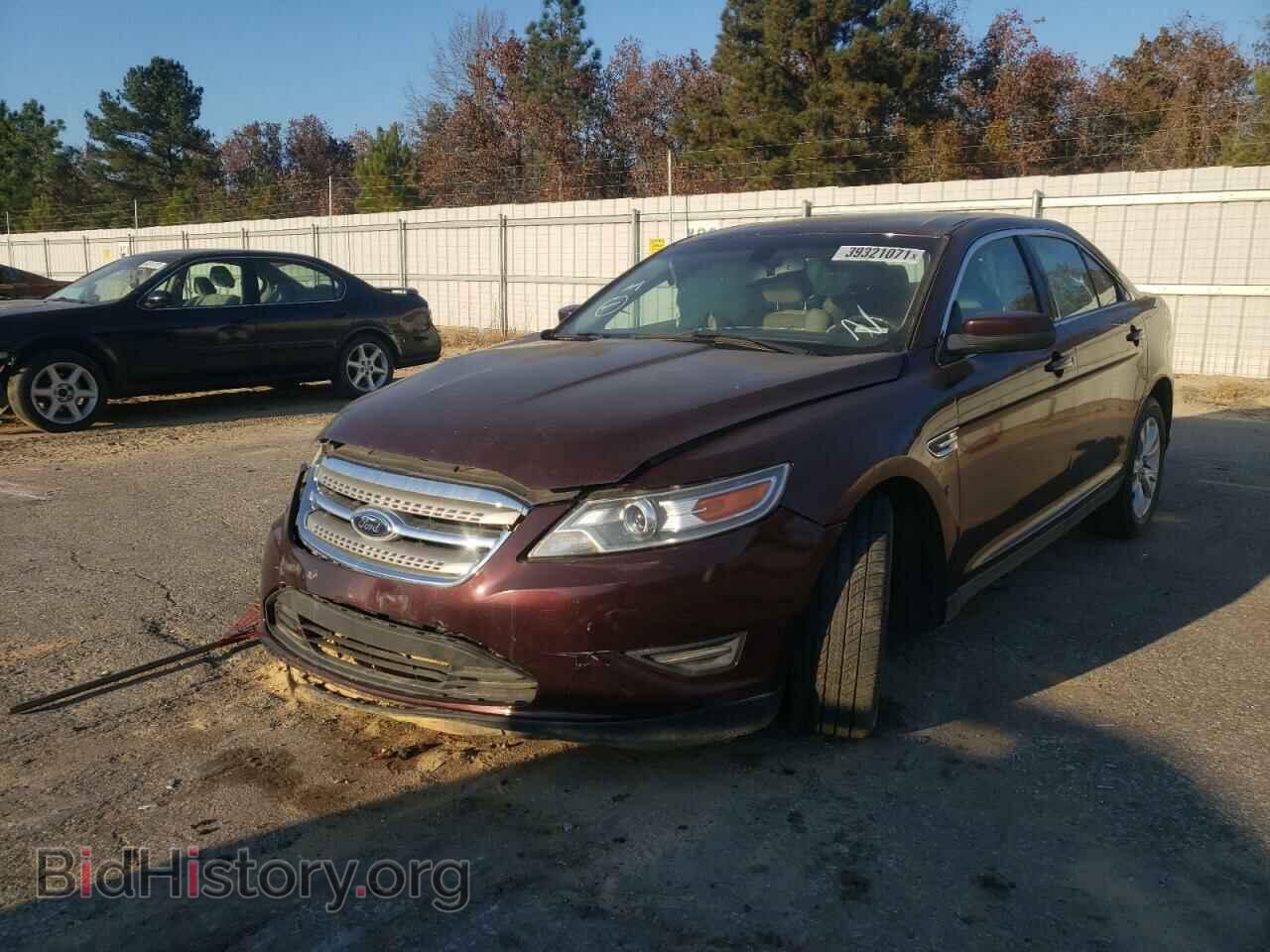 2011 FORD TAURUS - VIN: 1FAHP2EW5BG165727 - Фото 2