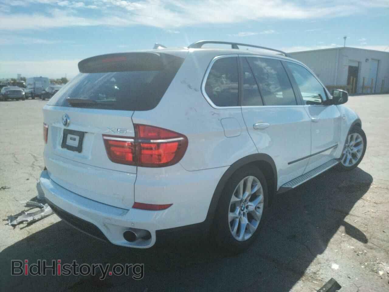 2013 BMW X5 - VIN: 5UXZV4C58D0E11421 - Фото 4