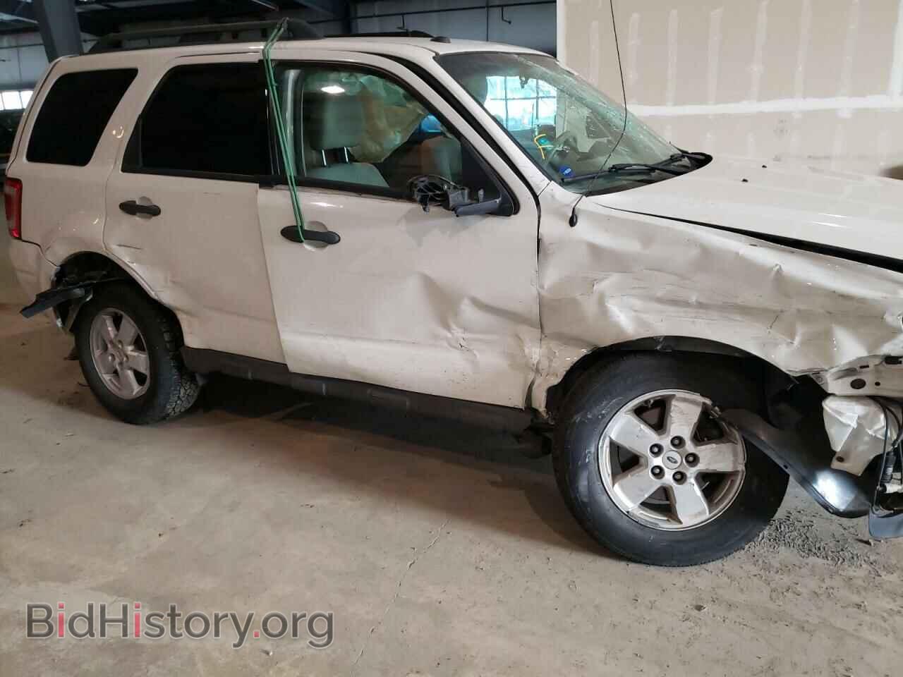 2010 FORD ESCAPE - VIN: 1FMCU9DG2AKB44034 - Фото 9