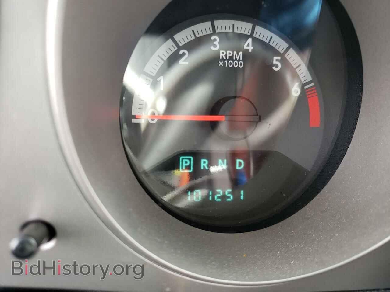 2010 DODGE AVENGER - VIN: 1B3CC4FB3AN107943 - Photo 8