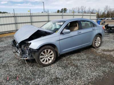 2013 Chrysler 200 200 Tourin, синий — VIN 1C3CCBBB6DN538827, Copart