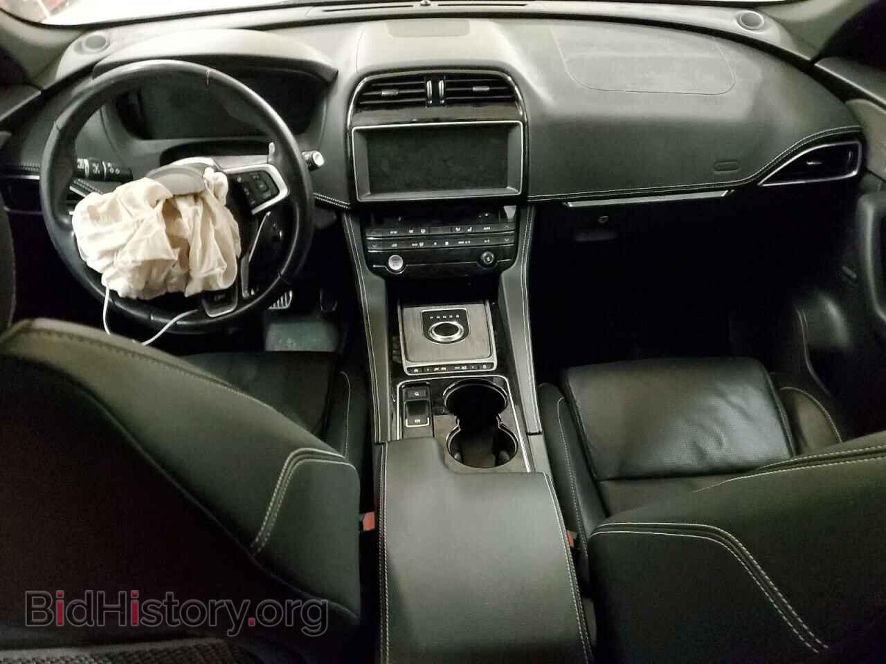 2017 JAGUAR F-PACE - VIN: SADCM2BV1HA494496 - Фото 8
