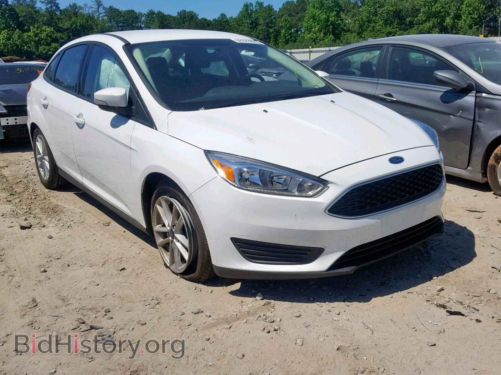 Фотография 1FADP3F23HL295201 - FORD FOCUS SE 2017
