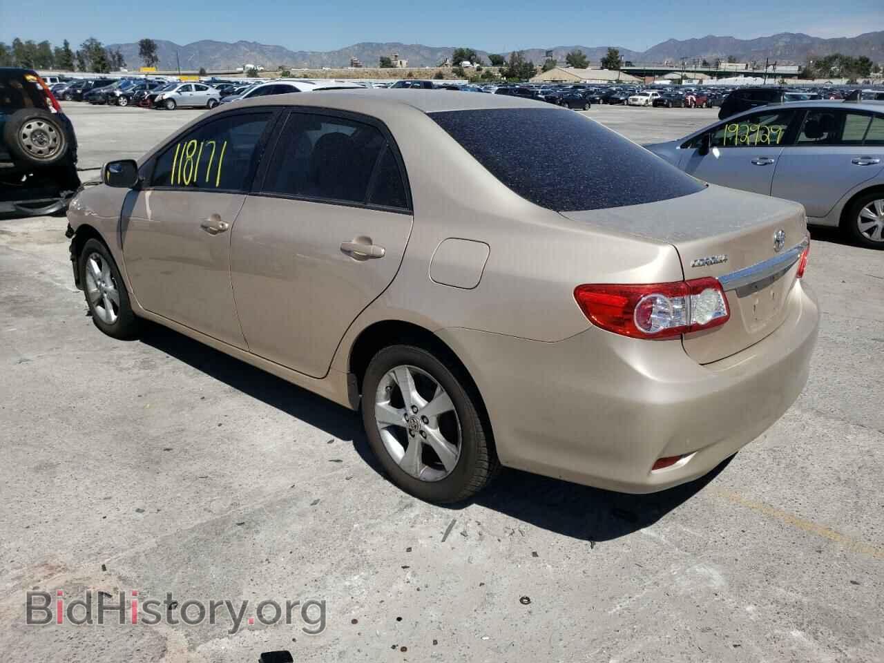 2011 TOYOTA COROLLA - VIN: 2T1BU4EE5BC559643 - Фото 3