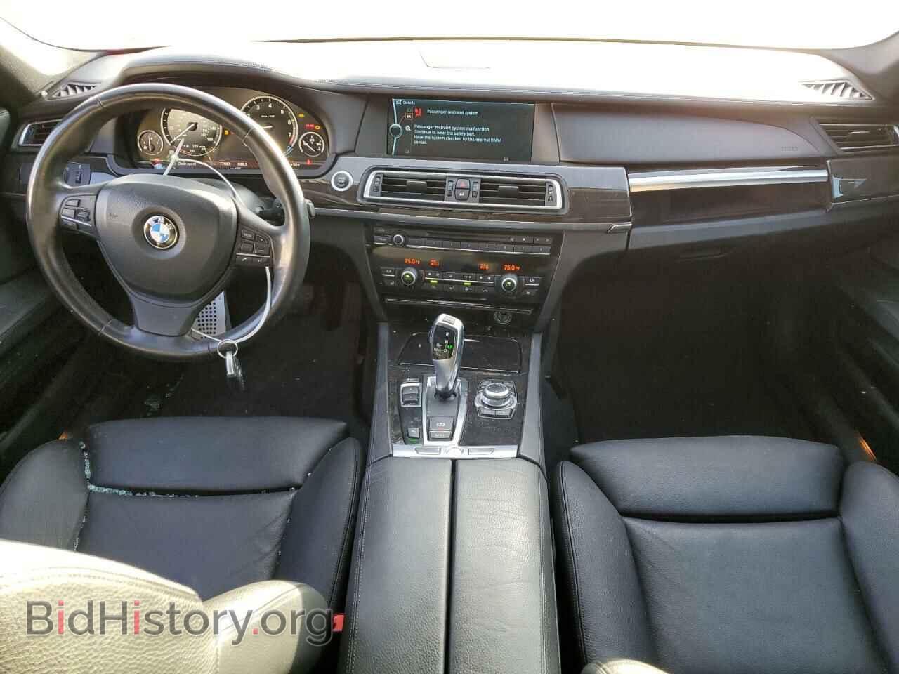 2012 BMW 7 SERIES - VIN: WBAKA4C58CC613374 - Фото 8