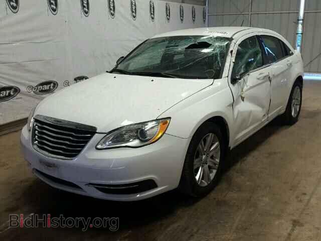 2013 CHRYSLER 200 - VIN: 1C3CCBBB1DN594755 - Фото 2