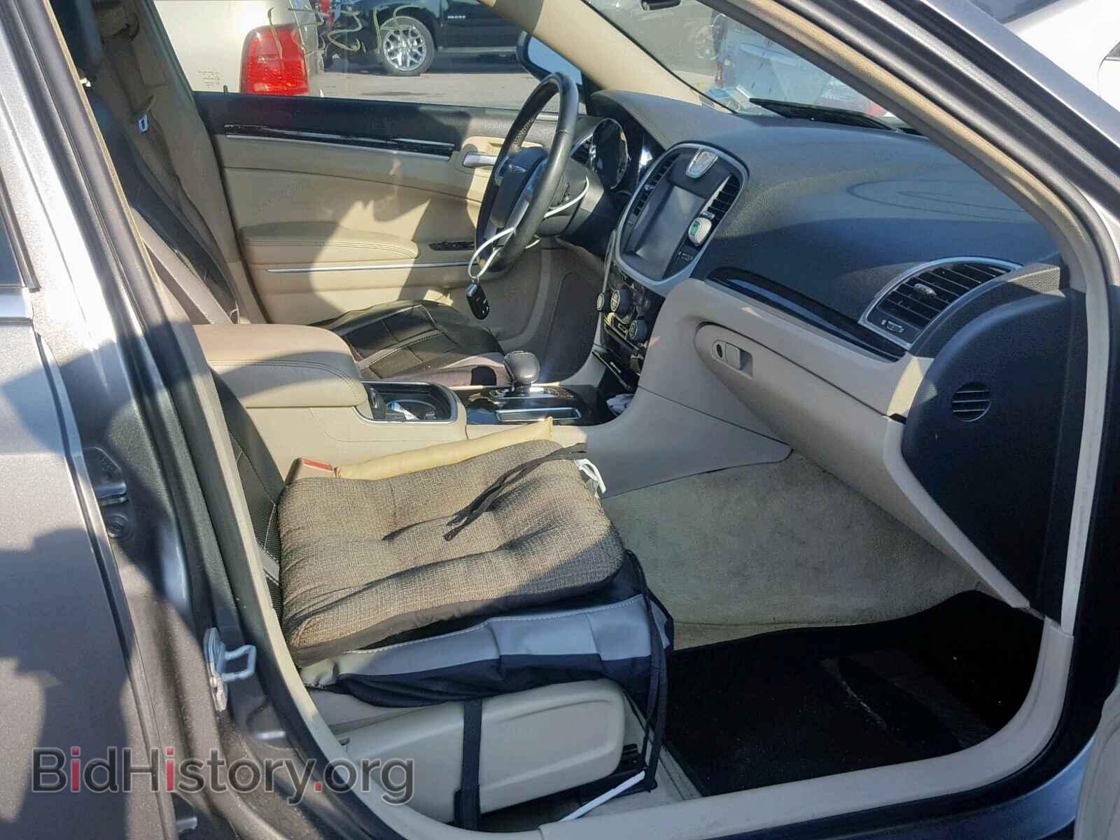 2012 CHRYSLER 300 - VIN: 2C3CCAAG8CH273214 - Фото 5