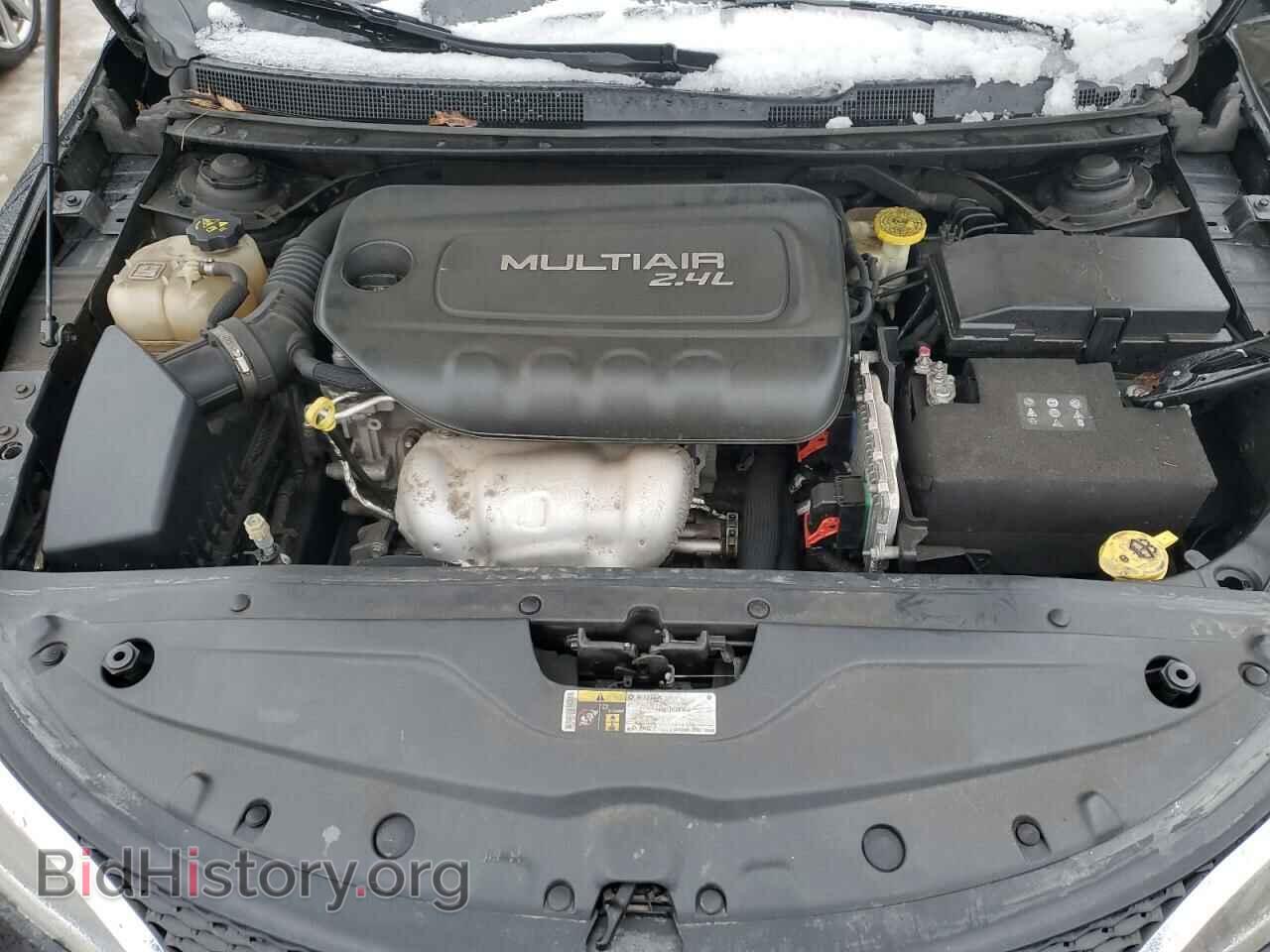 2015 CHRYSLER 200 - VIN: 1C3CCCAB0FN594482 - Фото 11