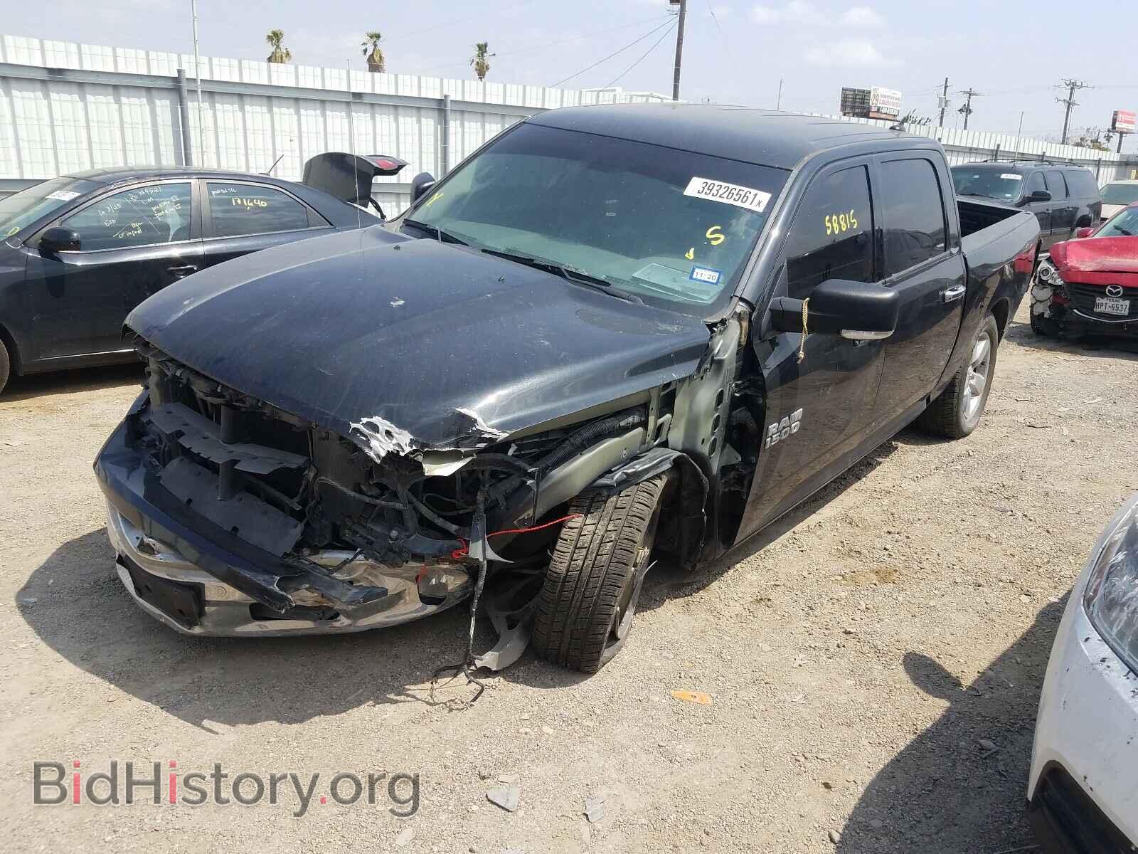 2017 RAM 1500 - VIN: 1C6RR6LT4HS543039 - Фото 2