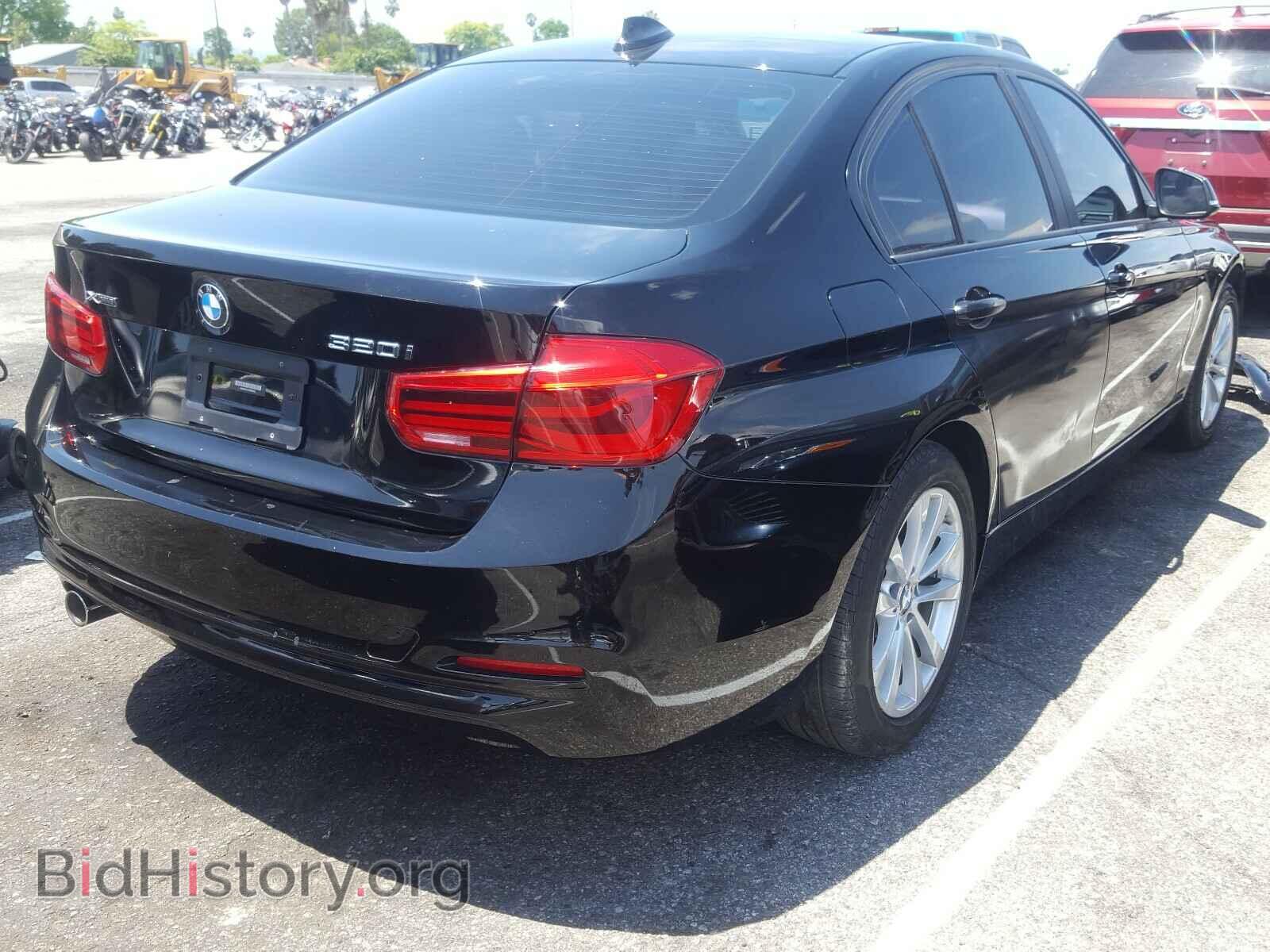 2017 BMW 3 SERIES - VIN: WBA8A3C37HK692052 - Фото 4
