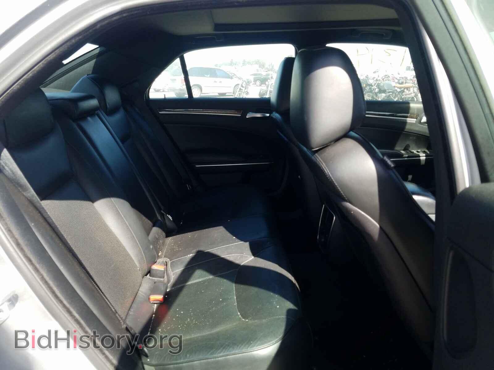 2011 CHRYSLER 300 - VIN: 2C3CA6CT0BH522777 - Фото 6