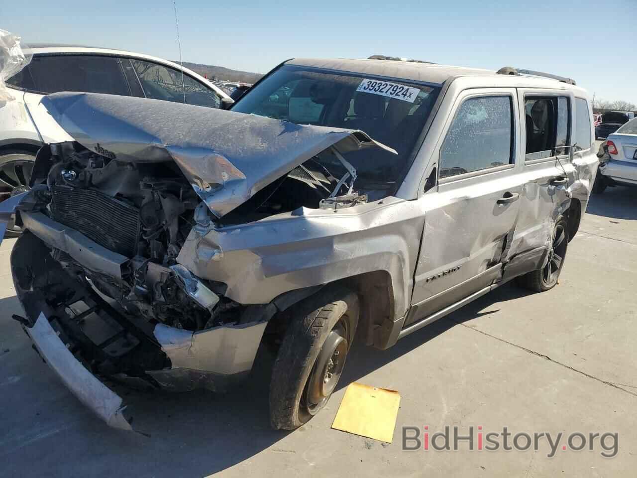 Фотография 1C4NJPBA3FD350502 - JEEP PATRIOT 2015