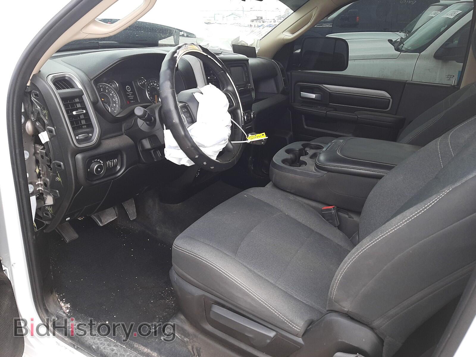 2019 RAM 2500 - VIN: 3C6MR4AJ2KG683041 - Photo 5