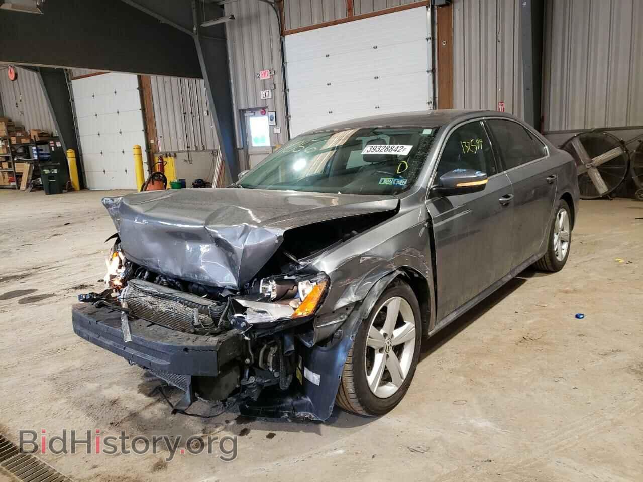 2014 VOLKSWAGEN PASSAT - VIN: 1VWAT7A39EC021056 - Фото 2