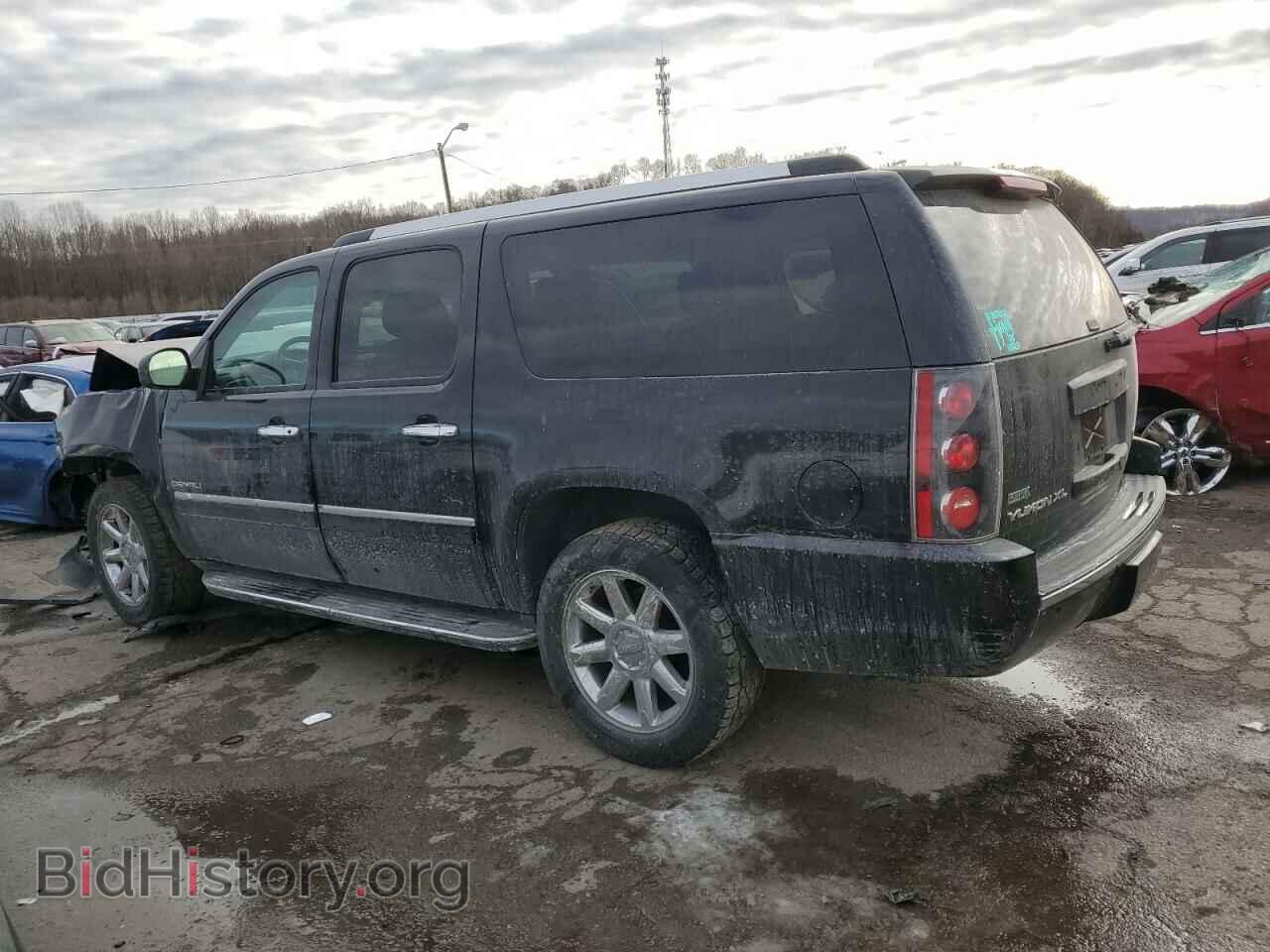 2011 GMC YUKON - VIN: 1GKS2MEF6BR195970 - Фото 2