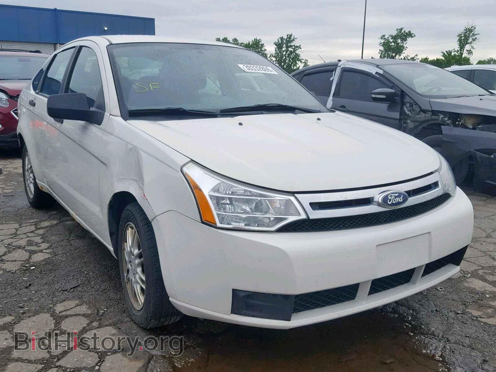 Photo 1FAHP3FN2BW195950 - FORD FOCUS SE 2011