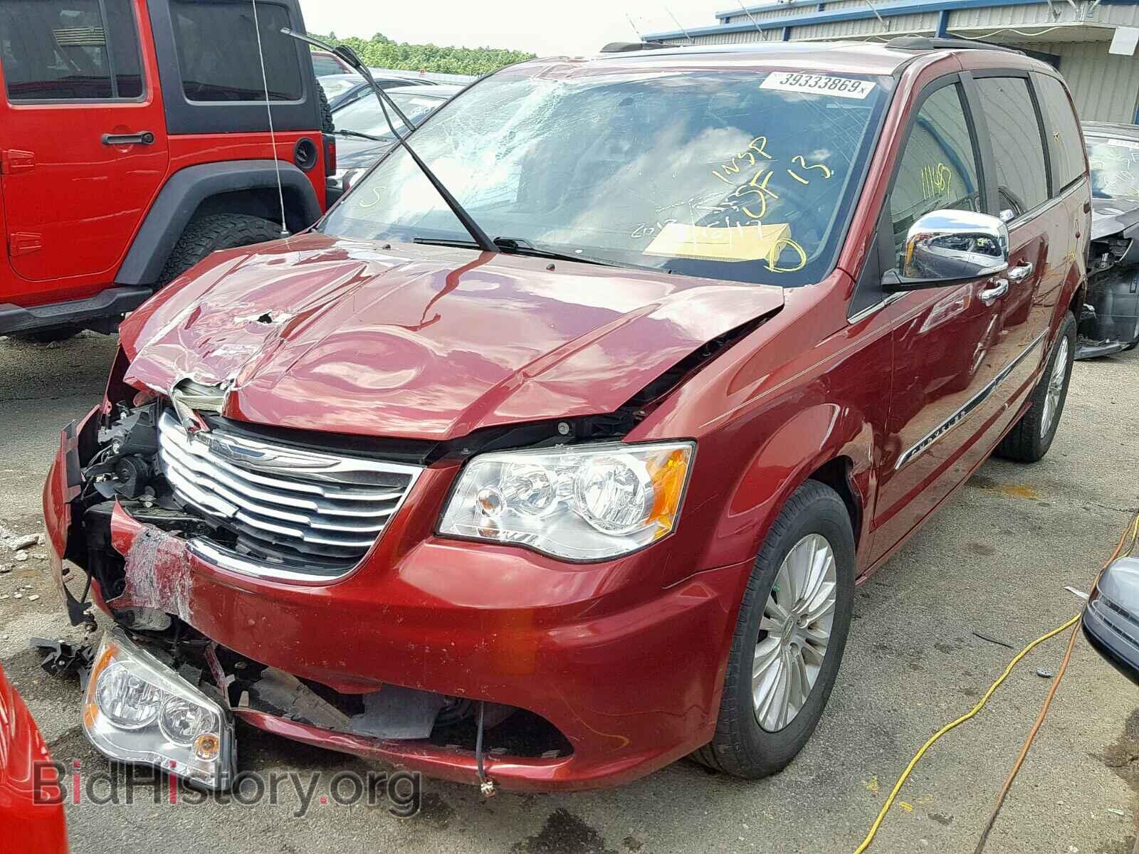 2013 CHRYSLER TOWN & COU - VIN: 2C4RC1CG3DR716612 - Фото 2