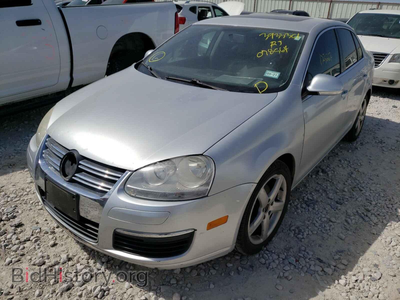 2009 VOLKSWAGEN JETTA - VIN: 3VWRZ71K99M078564 - Фото 2