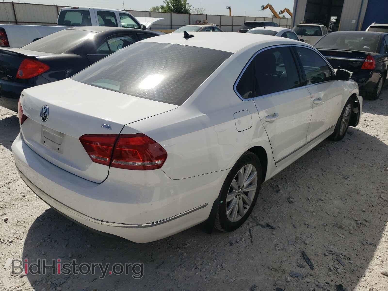 2013 VOLKSWAGEN PASSAT - VIN: 1VWCH7A30DC052205 - Фото 4