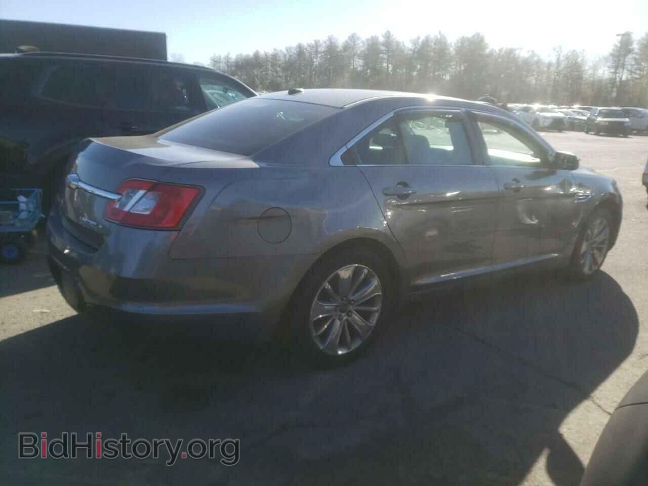 2011 FORD TAURUS - VIN: 1FAHP2FW1BG182409 - Фото 3