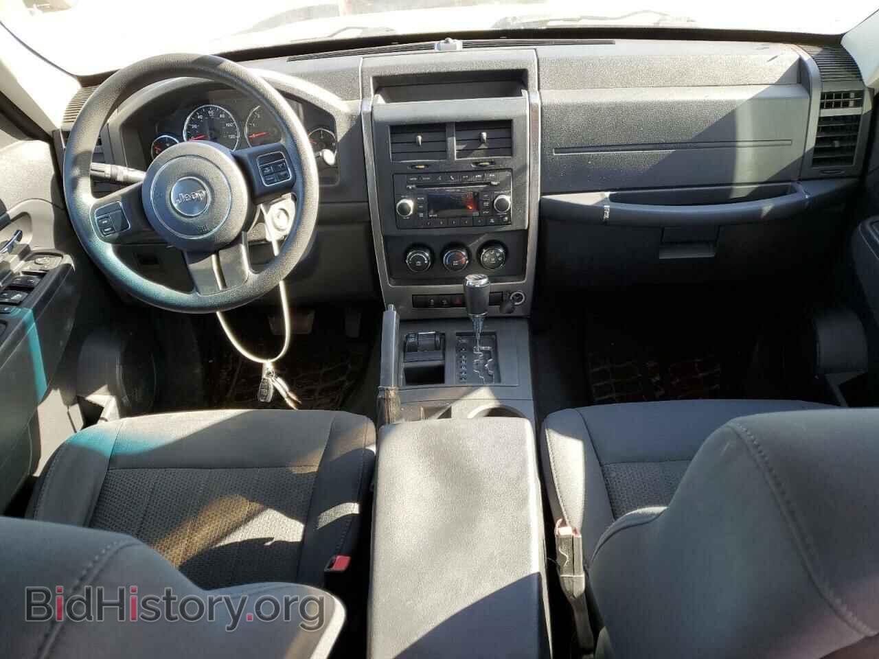 2011 JEEP LIBERTY - VIN: 1J4PN2GK2BW594345 - Фото 8