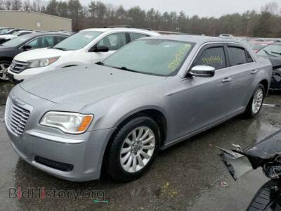 2014 Chrysler 300, silver — VIN 2C3CCAAG5EH275960, Copart