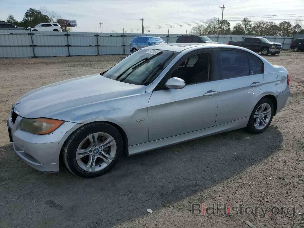 Photo WBAVA33568KX84337 - BMW 3 SERIES 2008