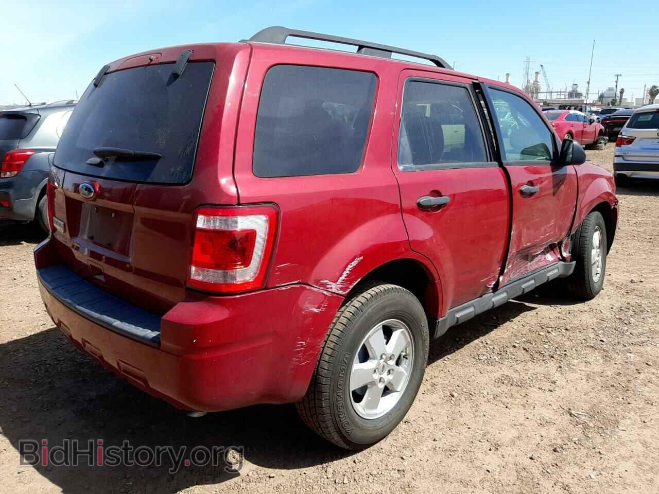 2011 FORD ESCAPE - VIN: 1FMCU9D75BKB75389 - Фото 4