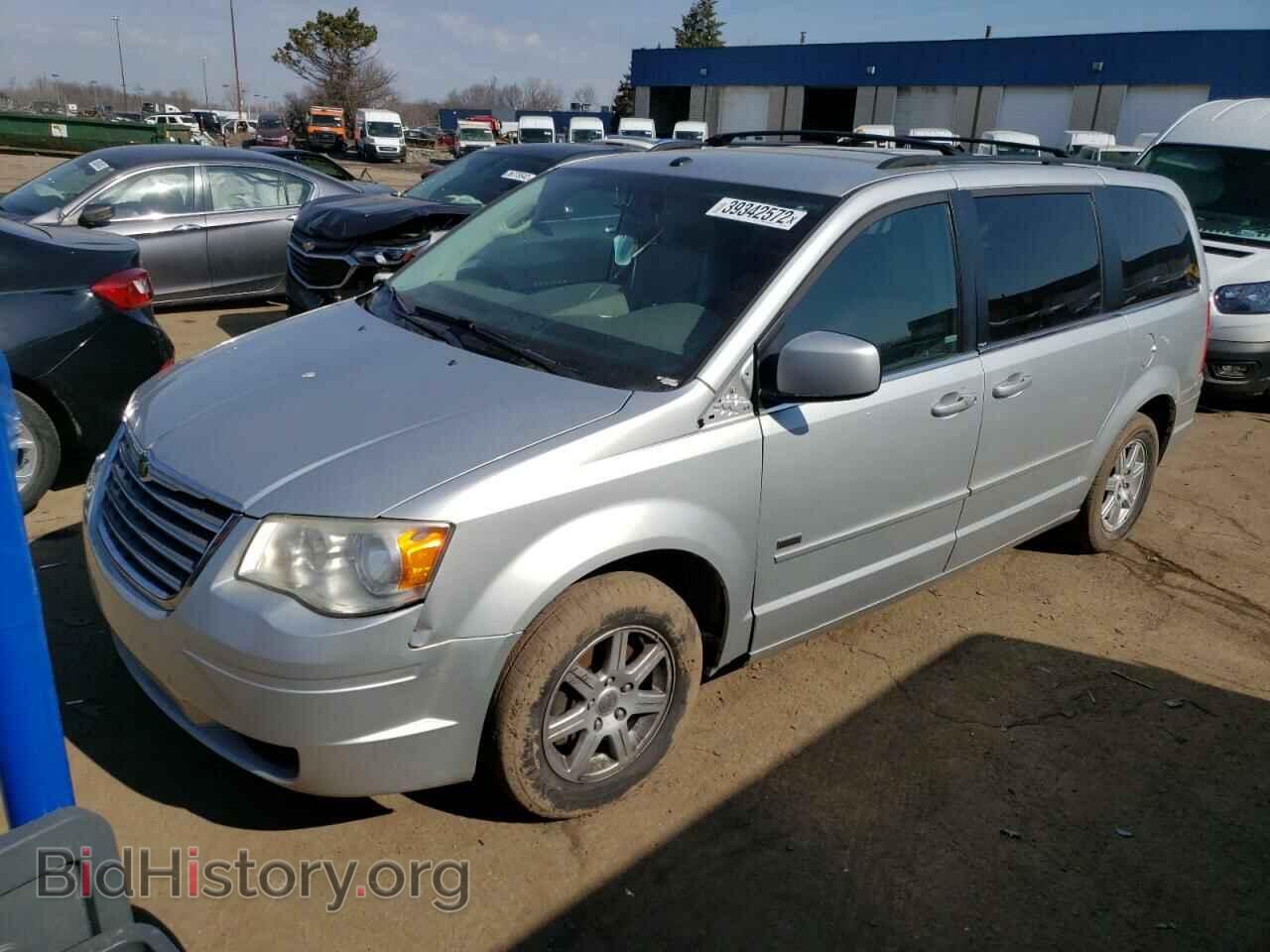2008 CHRYSLER MINIVAN - VIN: 2A8HR54P58R788653 - Фото 2